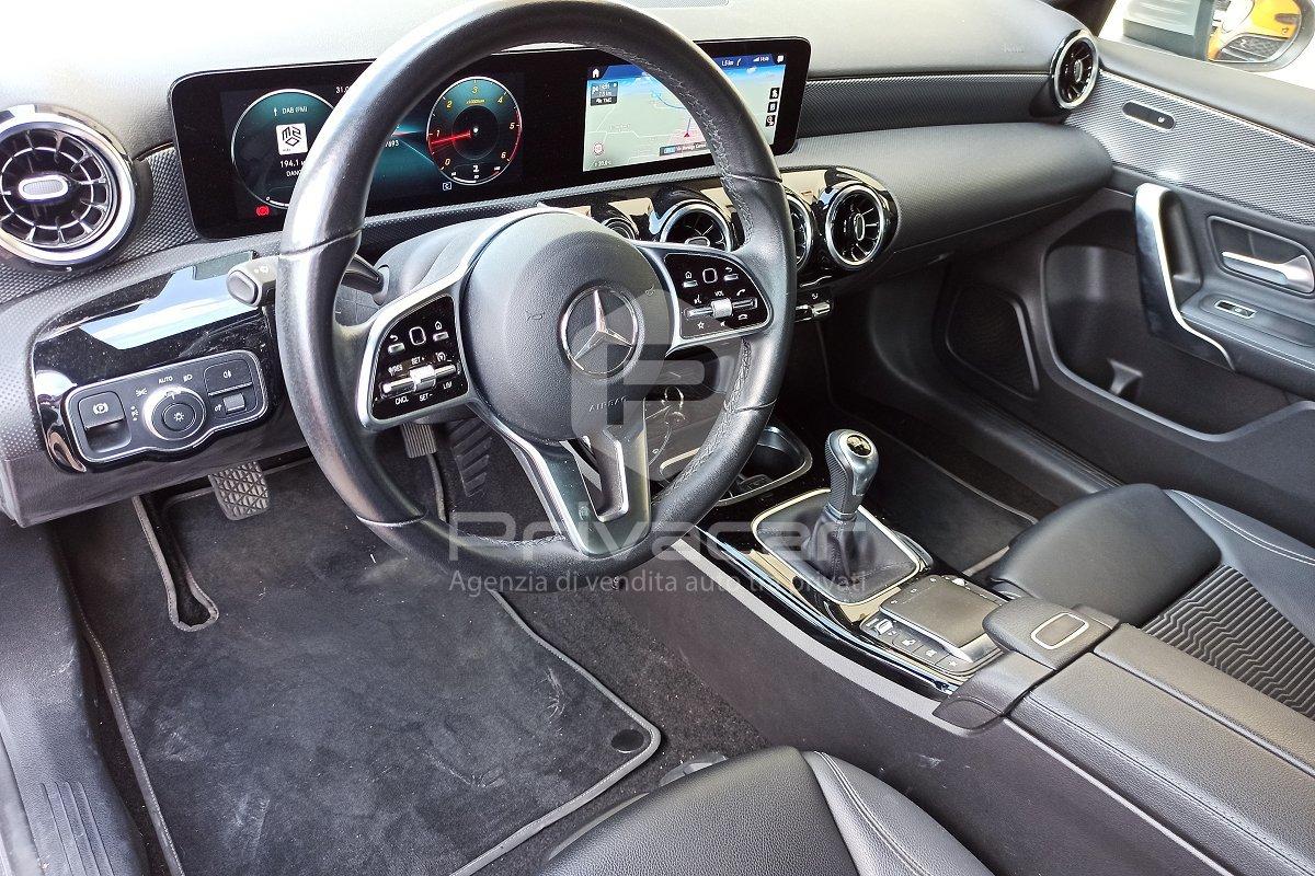 MERCEDES A 200 d Sport