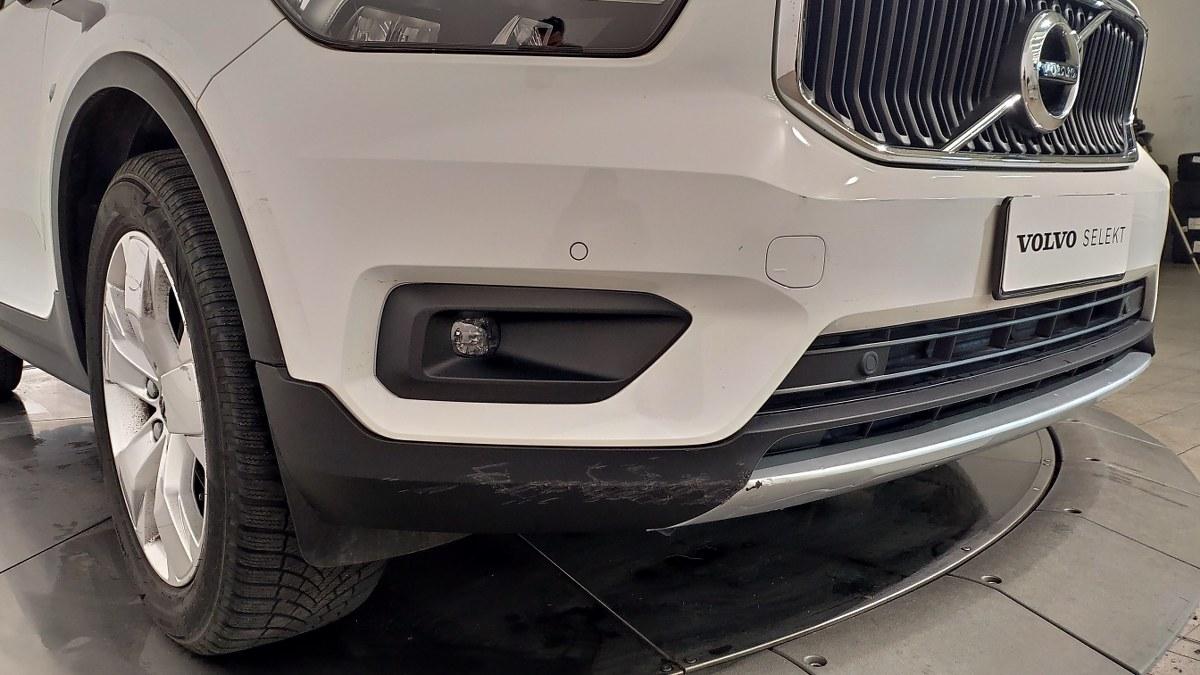 VOLVO Xc40 T2 Geartronic Momentum Pro
