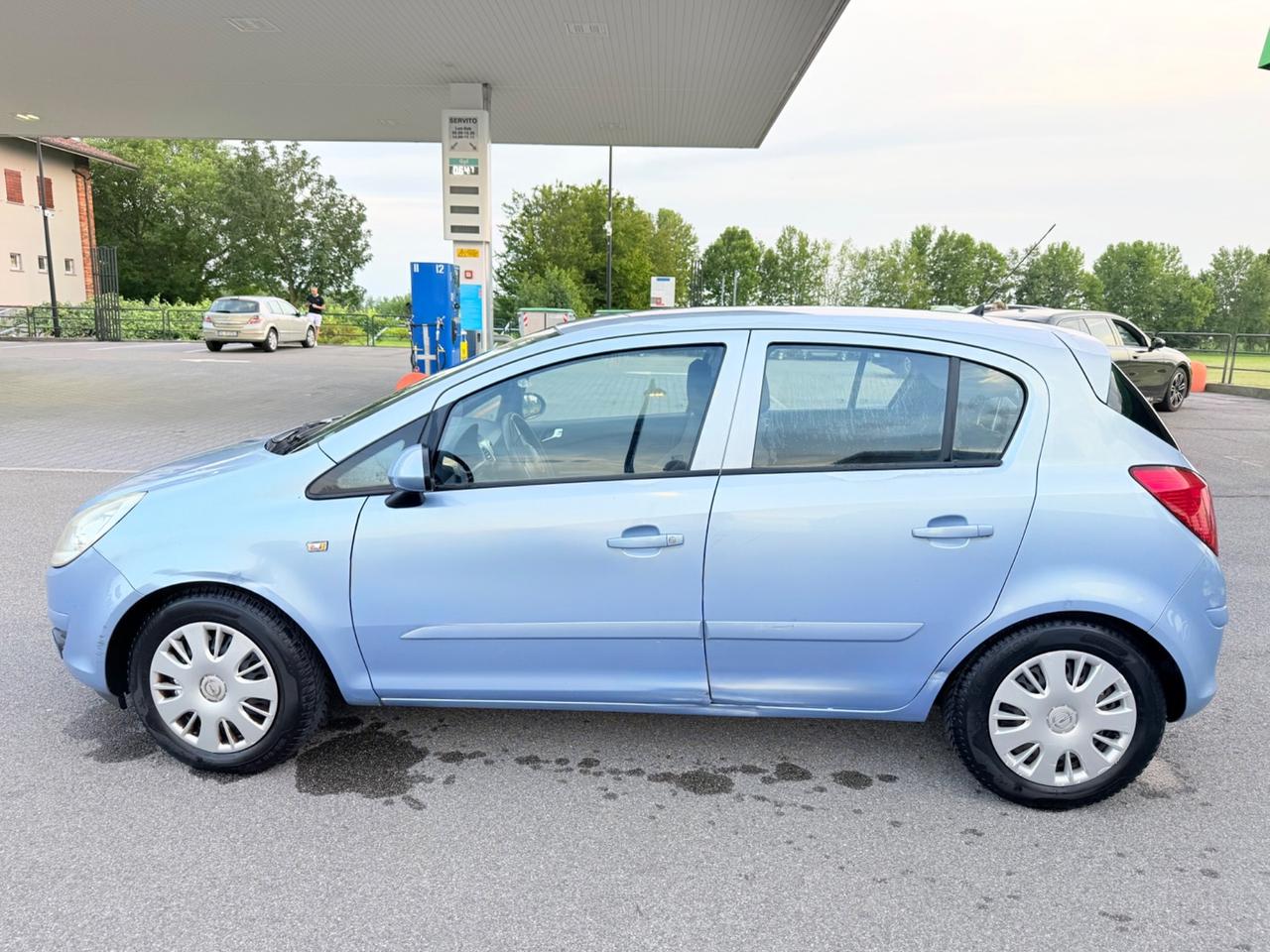 Opel Corsa 1.2 5 porte Cosmo