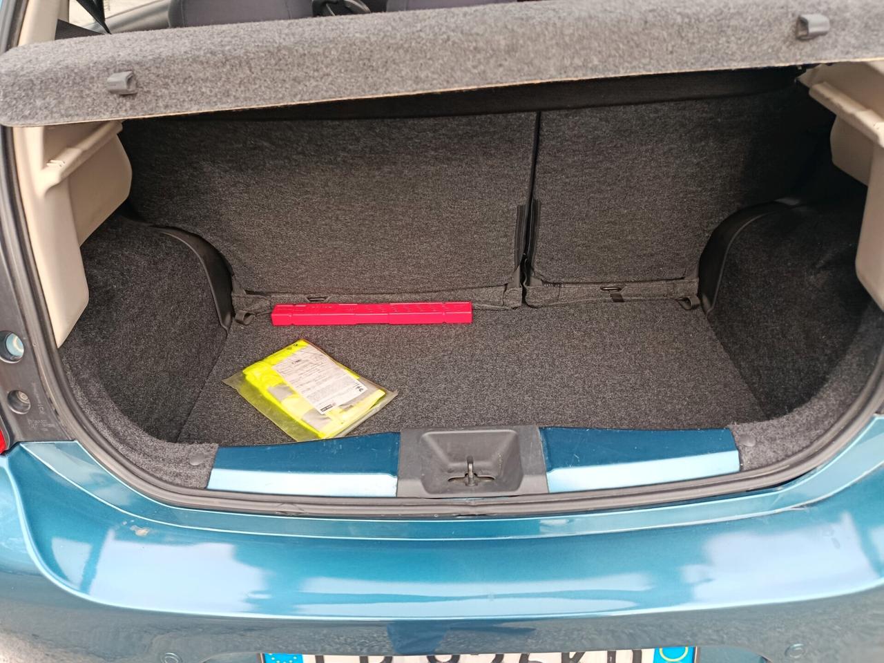 Nissan Micra 1.2 12V 5 porte Tekna