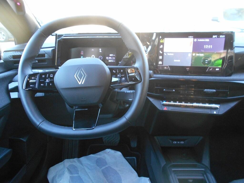 Renault Clio 1.8 full hybrid E-Tech Evolution Auto