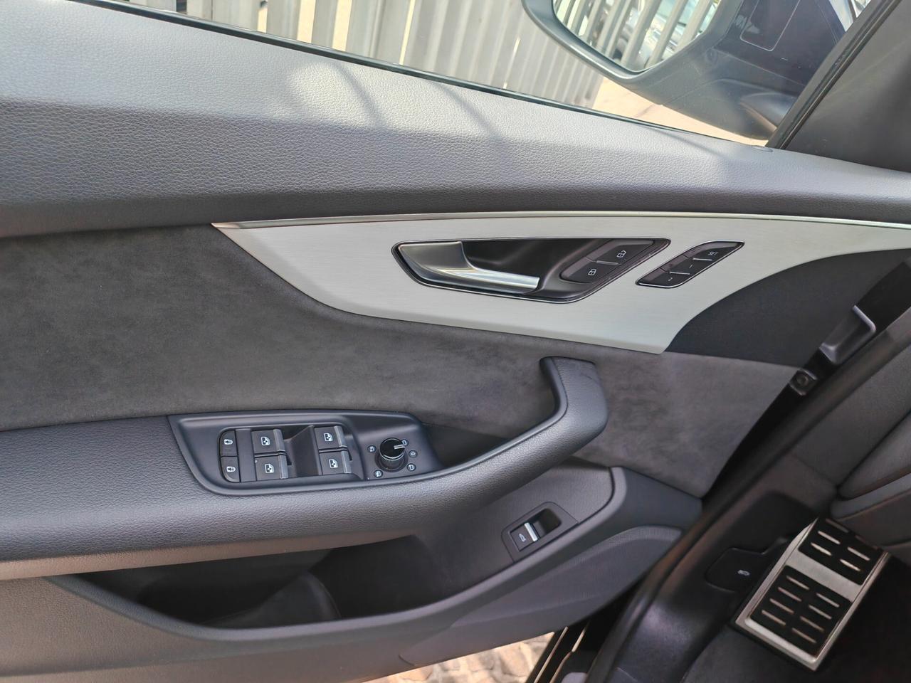 Audi Q8 50 TDI 286 CV quattro tiptronic Sport SLine