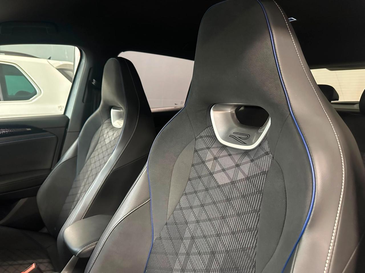 Volkswagen Tiguan 2.0 TDI 150 CV DSG R-Line