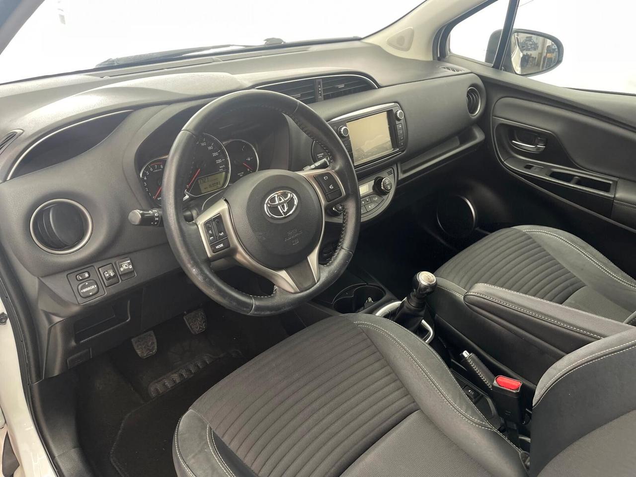 Toyota Yaris 1.0 5 porte GPL RETROCAMERA PRONTA CONSEGNA FINANZIBILE SENZA BUSTA PAGA