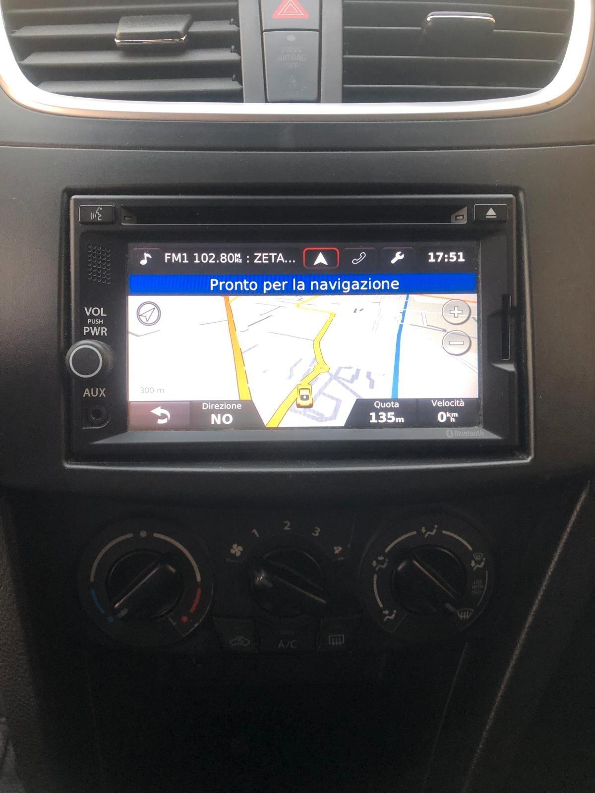 Suzuki Swift 1.3 DDiS 5 porte B-Cool Bi-Color *NEOPATENTATI*