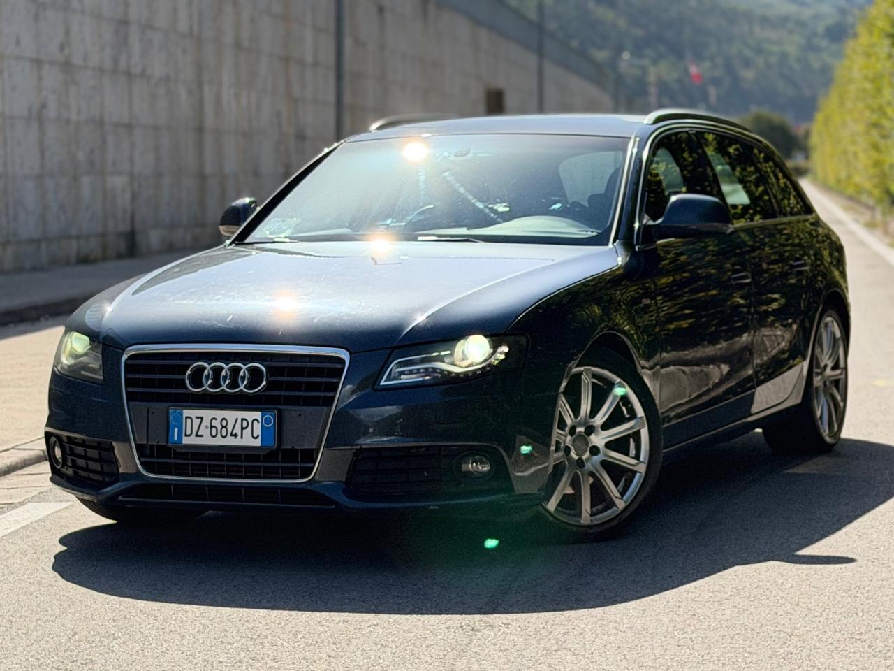 Audi A4 s-Line 2.0 TDI 143CV EURO 5 ok neopatentati