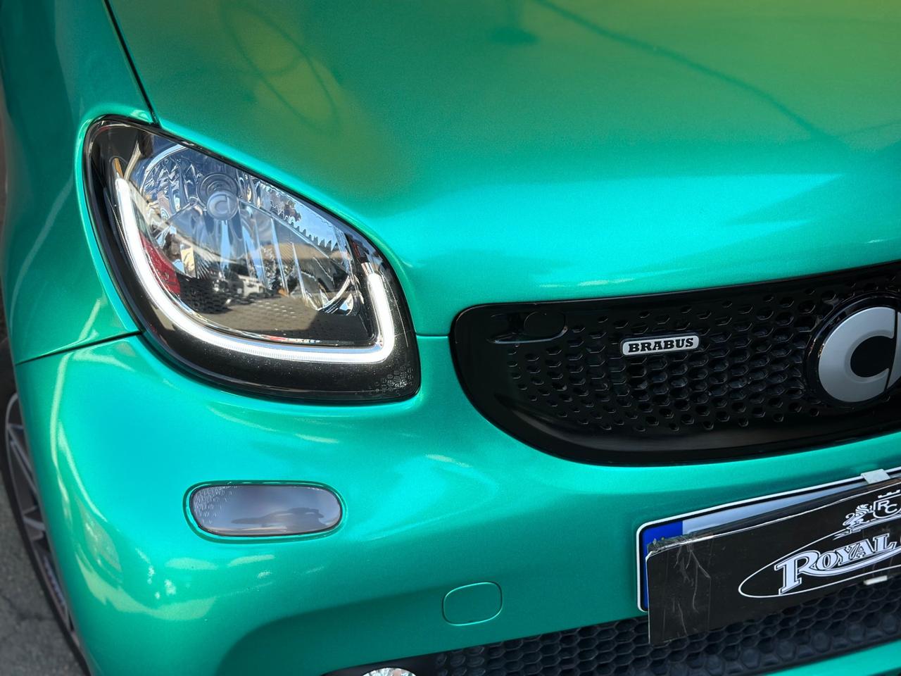 Smart ForTwo BRABUS 0.9 Turbo Twinamic Cabrio