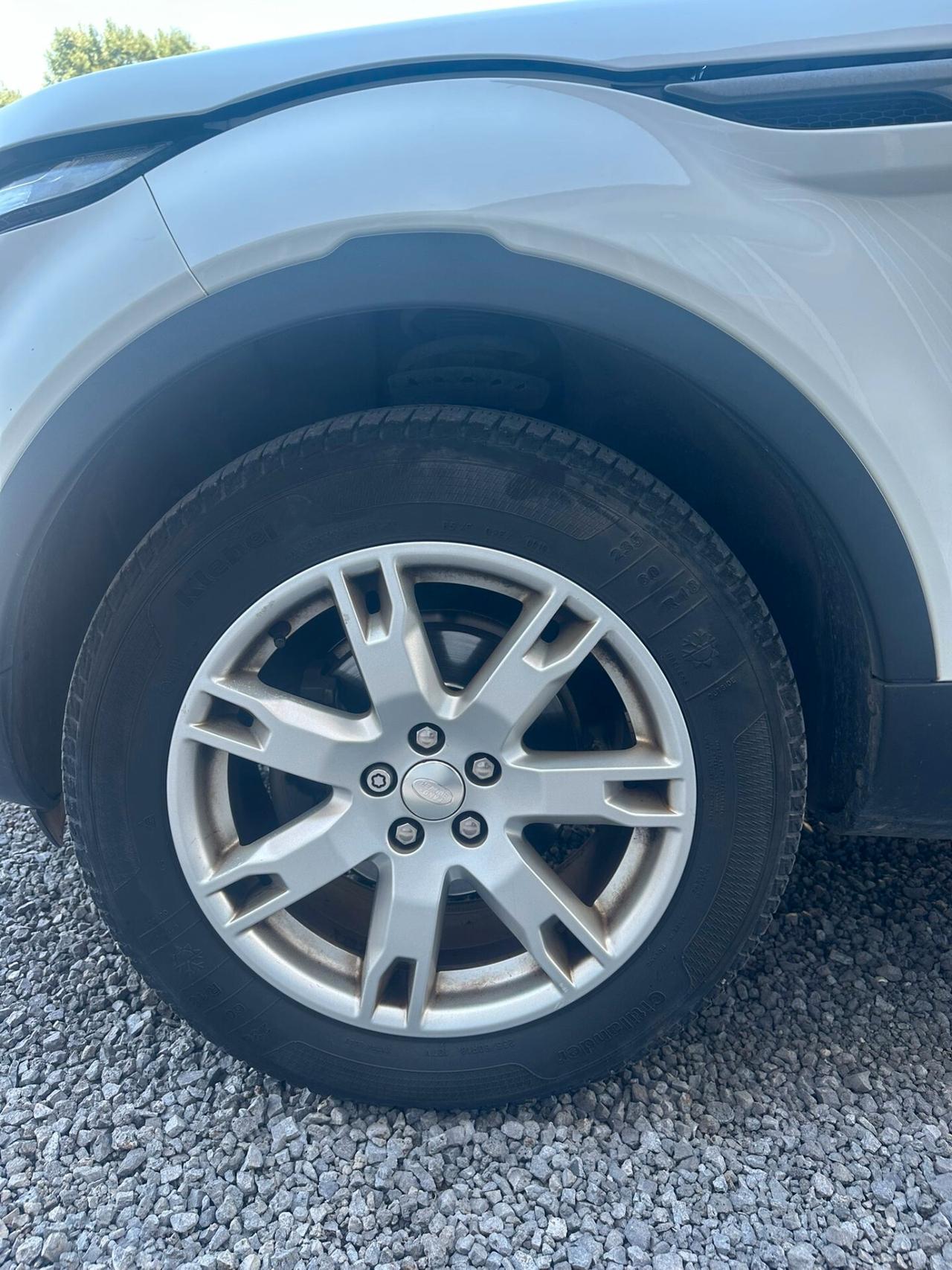 Land Rover Range Evoque 2.2 TD4 5p. Prestige