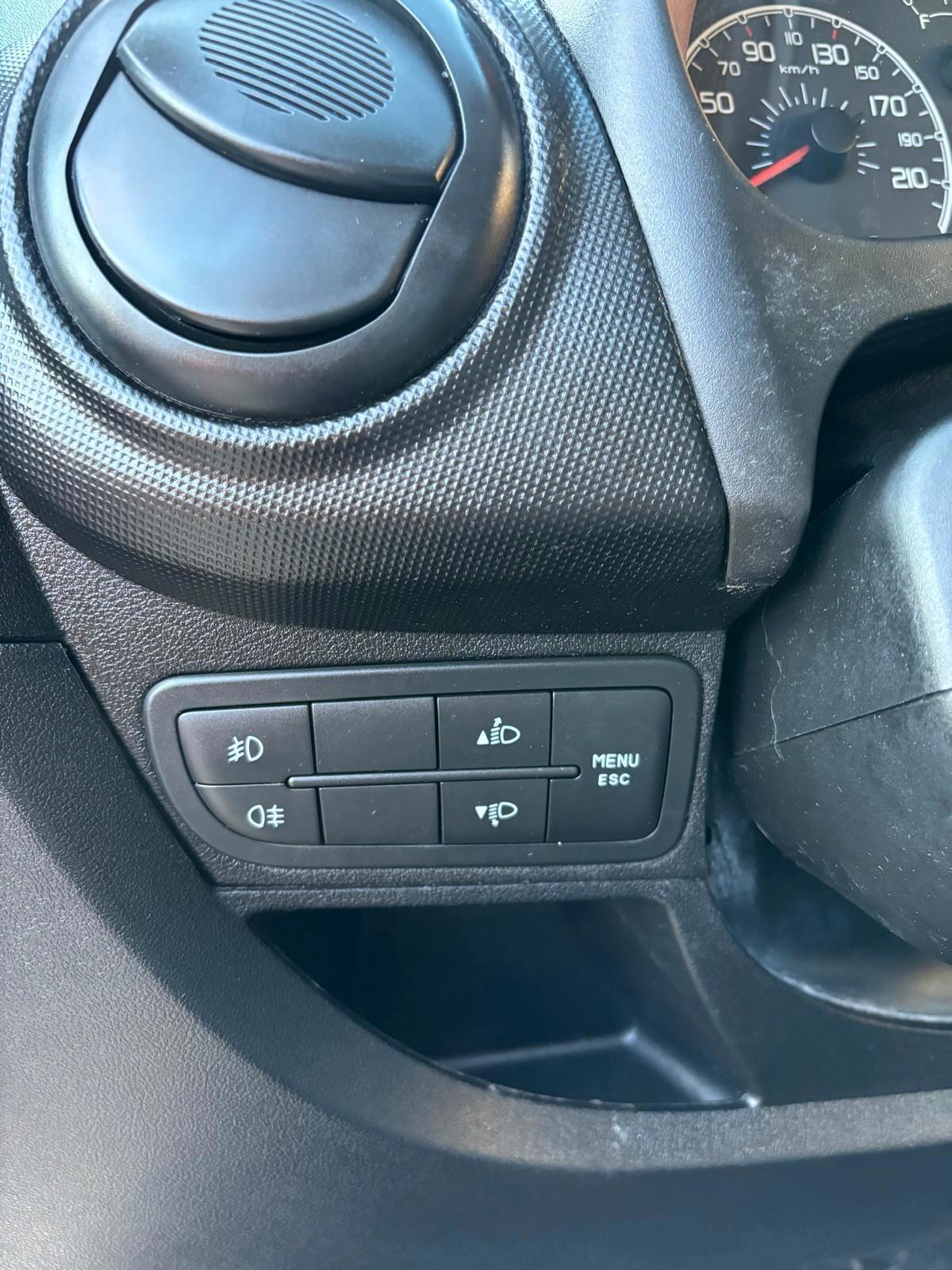 Fiat Qubo 1.3 MJT 75 CV Active