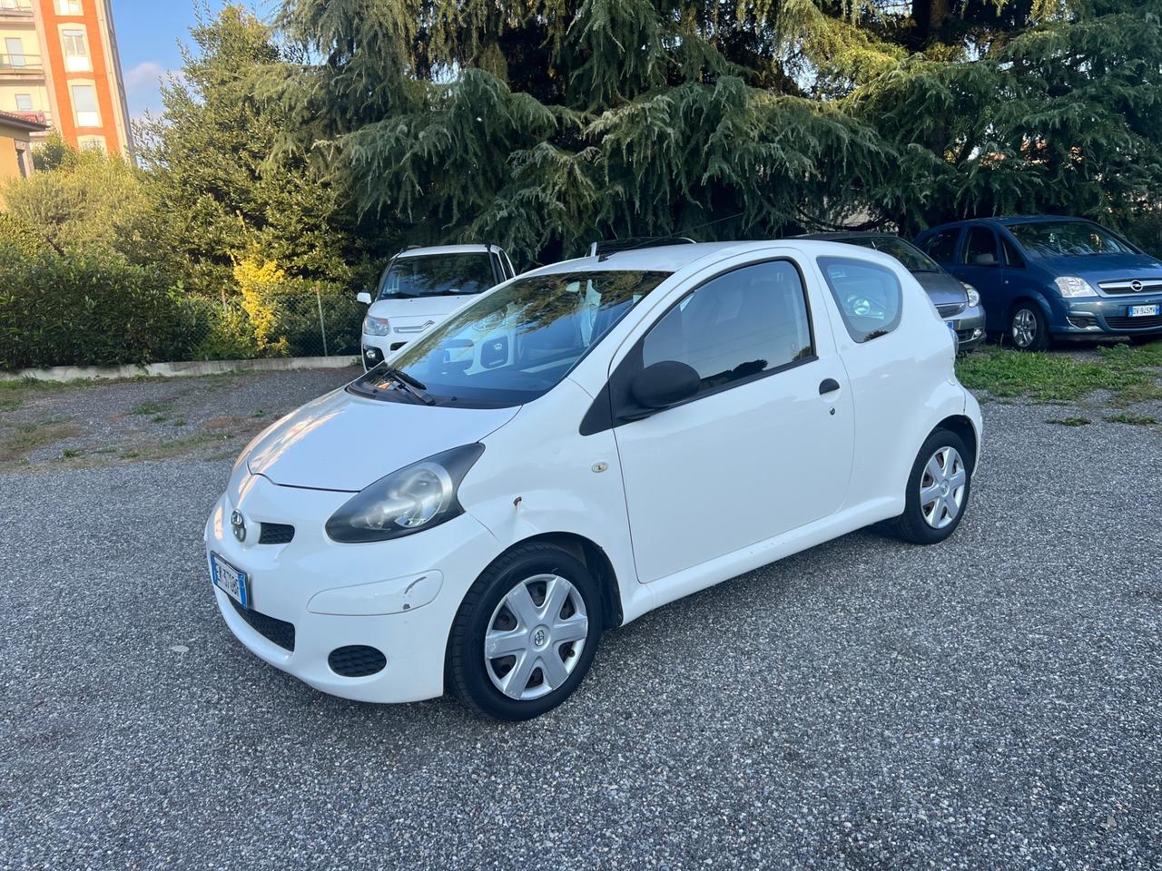 Toyota Aygo 1.0 12V VVT-i 3 porte*NEOPATENTATI