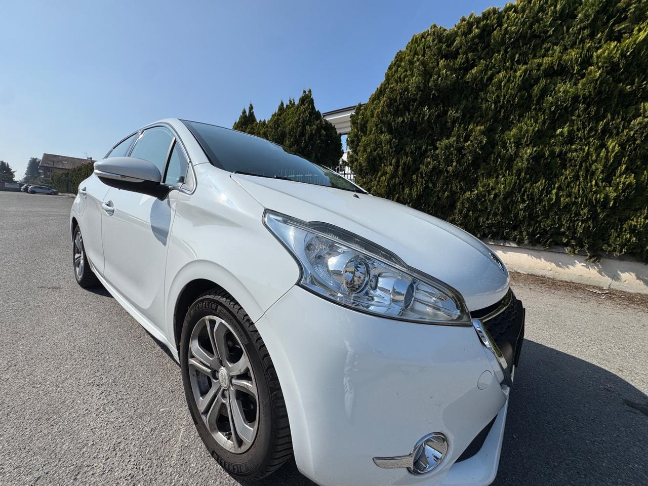 Peugeot 208 1.4 HDi 68 CV 5 porte Active