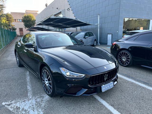 MASERATI Ghibli 330 CV MHEV Gransport