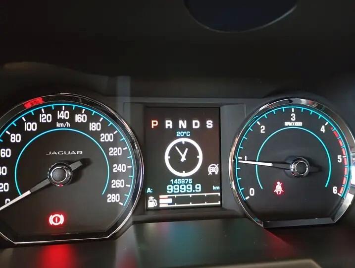 Jaguar XF 2.0 D E-Performance Prestige