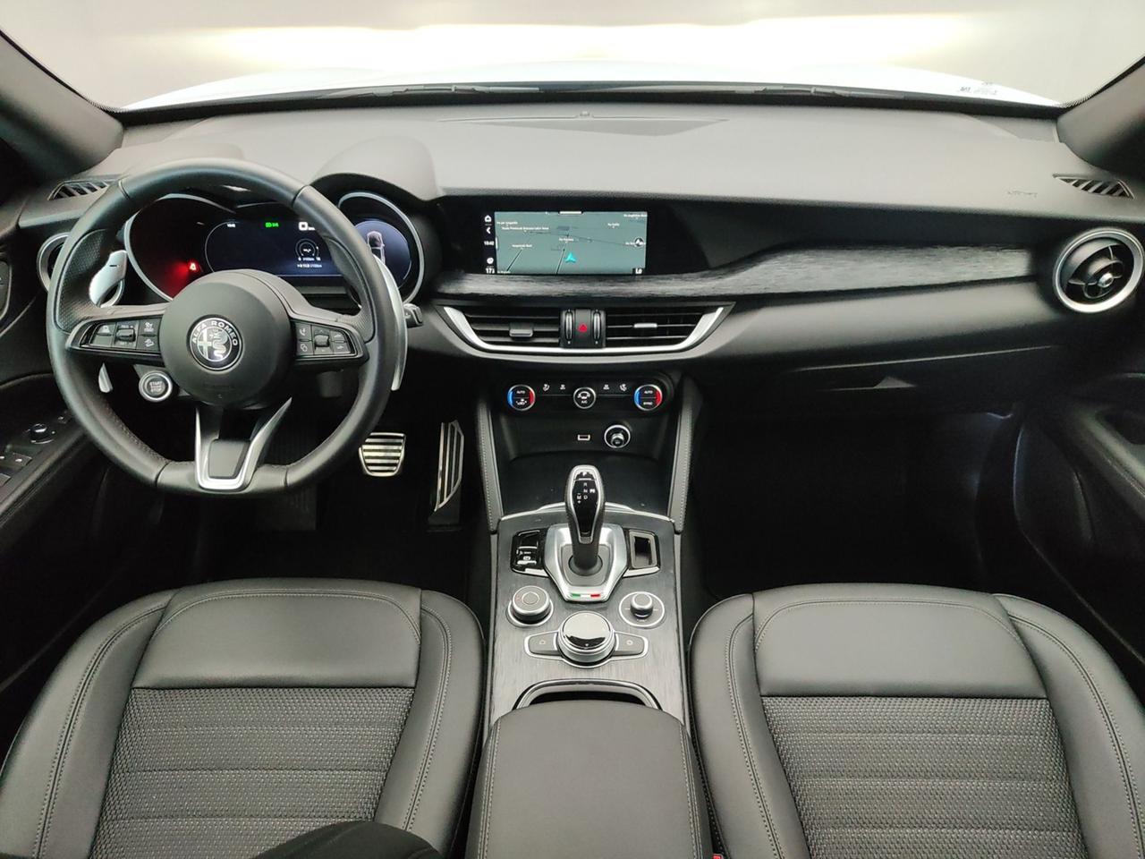 ALFA ROMEO Stelvio 2023 2.2 TD 210CV SPRINT AT8 Q4