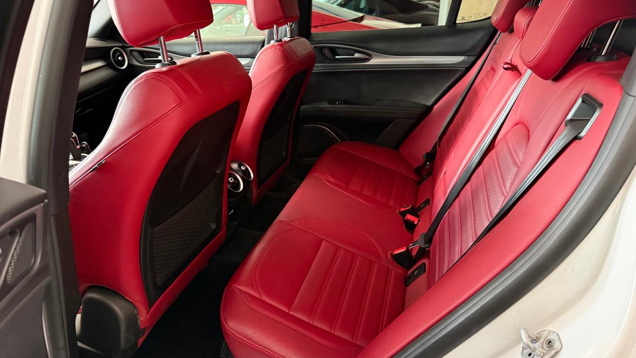 ALFA ROMEO STELVIO Q4 VELOCE TETTO APRIBILE