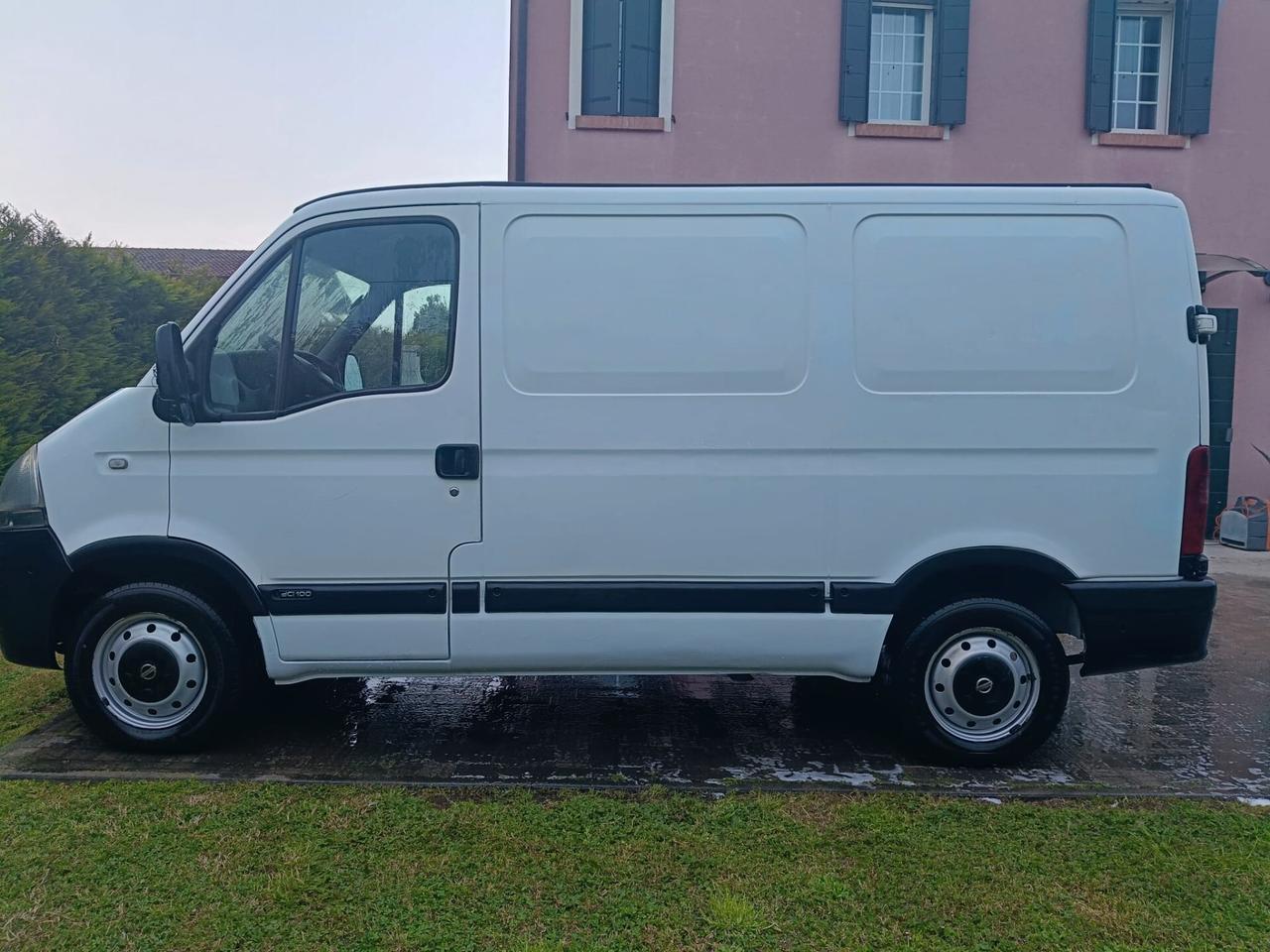 NISSAN INTERSTAR 2.5 CDI - 2006