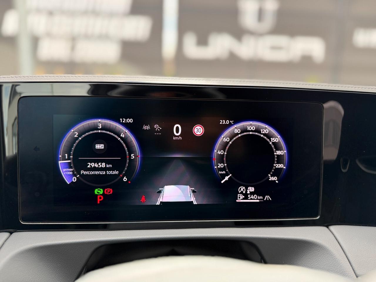 Volkswagen Tiguan 2.0 TDI 150 CV DSG R-Line UNICO PROPRIETARIO ITALIANA