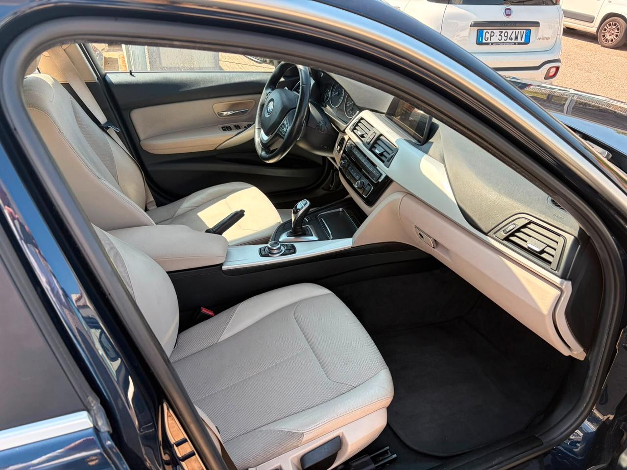 BMW 320 XDRIVE - 4X4