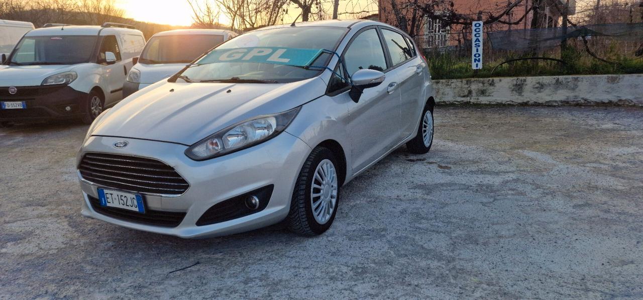 Ford Fiesta 1.4 5p. Bz.- GPL Titanium