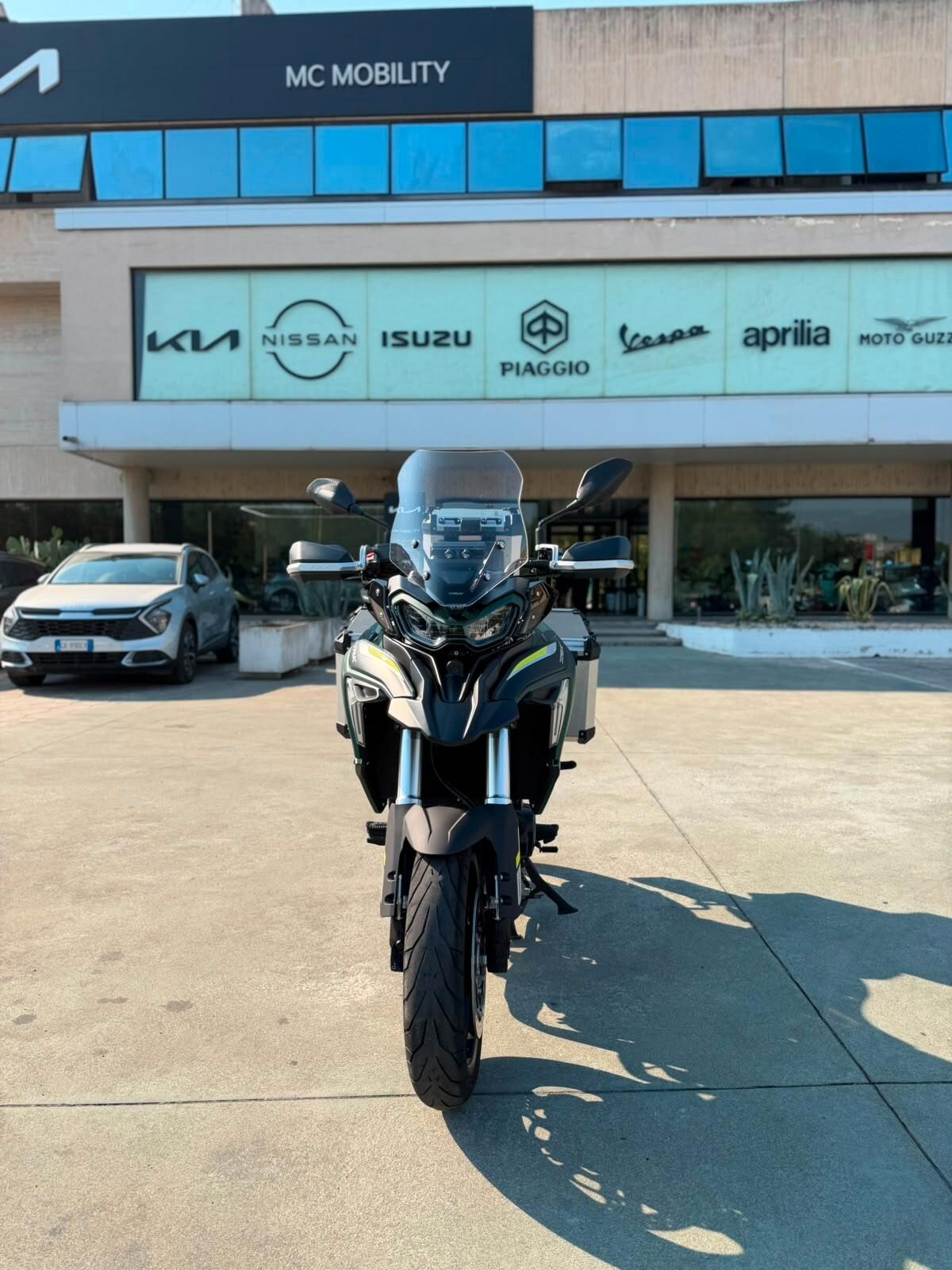 BENELLI TRK 702 – 698 CC – 70 CV – TRIS VALIGIE ORIGINALI – USATO GARANTITO MC MOBILITY