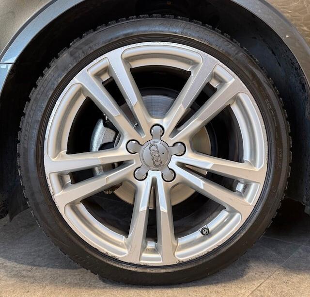 Audi A3 Sedan 30 1.6 tdi S-line116cv s-tronic