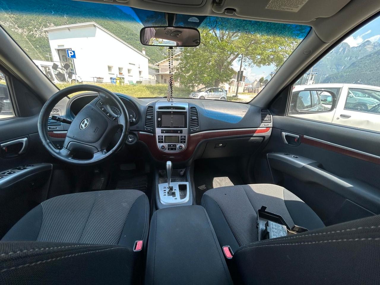 Hyundai Santa Fe 2.2 CRDi VGT aut.Dyn. Top 7p.ti
