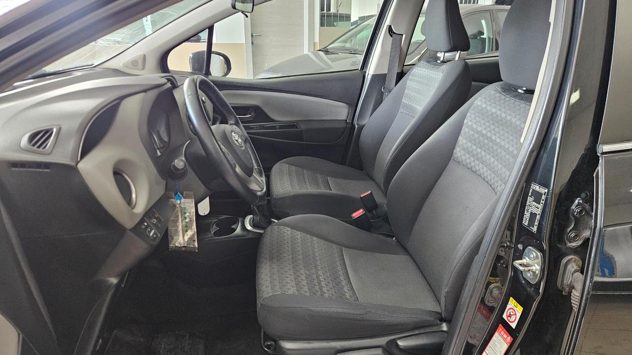 Toyota Yaris 1.4 D-4D 5 porte Lounge
