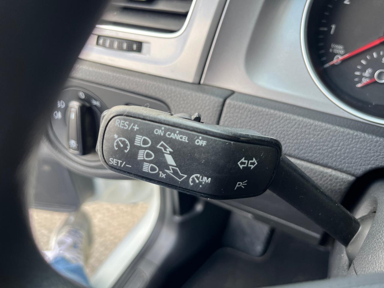 Volkswagen Golf 1.2 TSI 85 CV 5p.