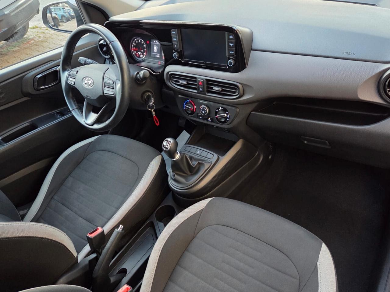 Hyundai i10 1.0 MPI TECH CONNECT PACK