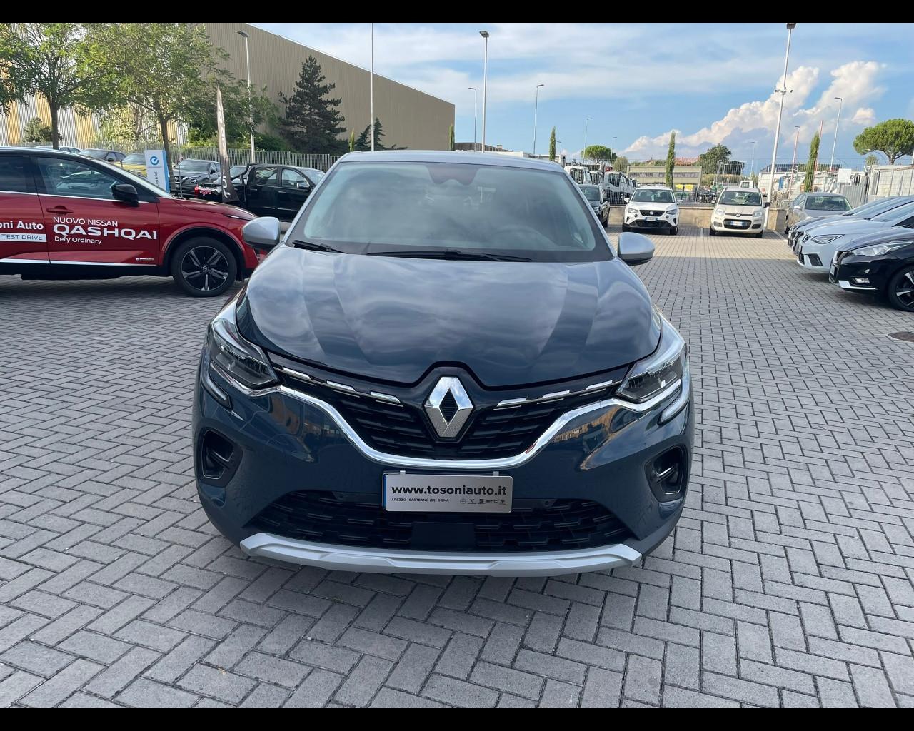 RENAULT Captur 1.6 E-Tech hybrid Intens 145cv auto