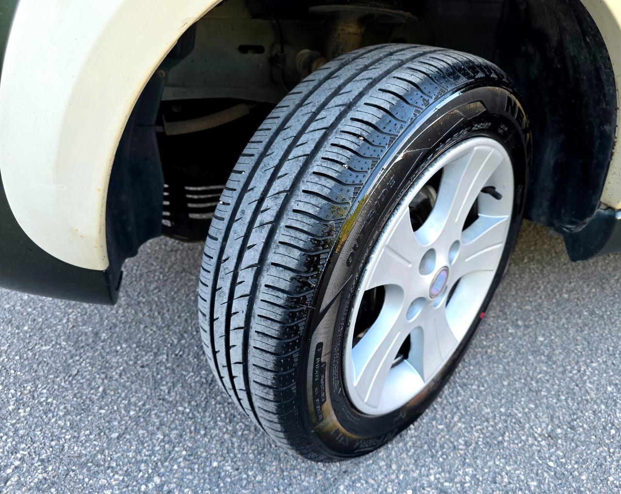 FIAT PANDA CROSS 1.3 M-JET 4X4 2009 PERFETTA