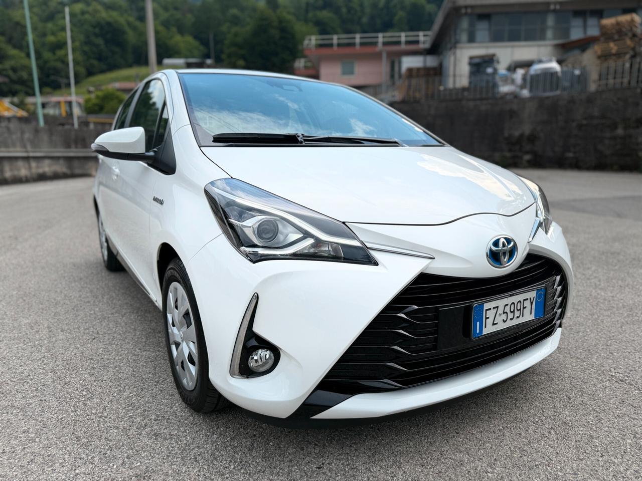Toyota Yaris 1.5 Hybrid 5 porte Active 36.000km