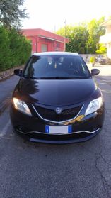 Lancia Ypsilon 1.2 69 CV 5p. Silver