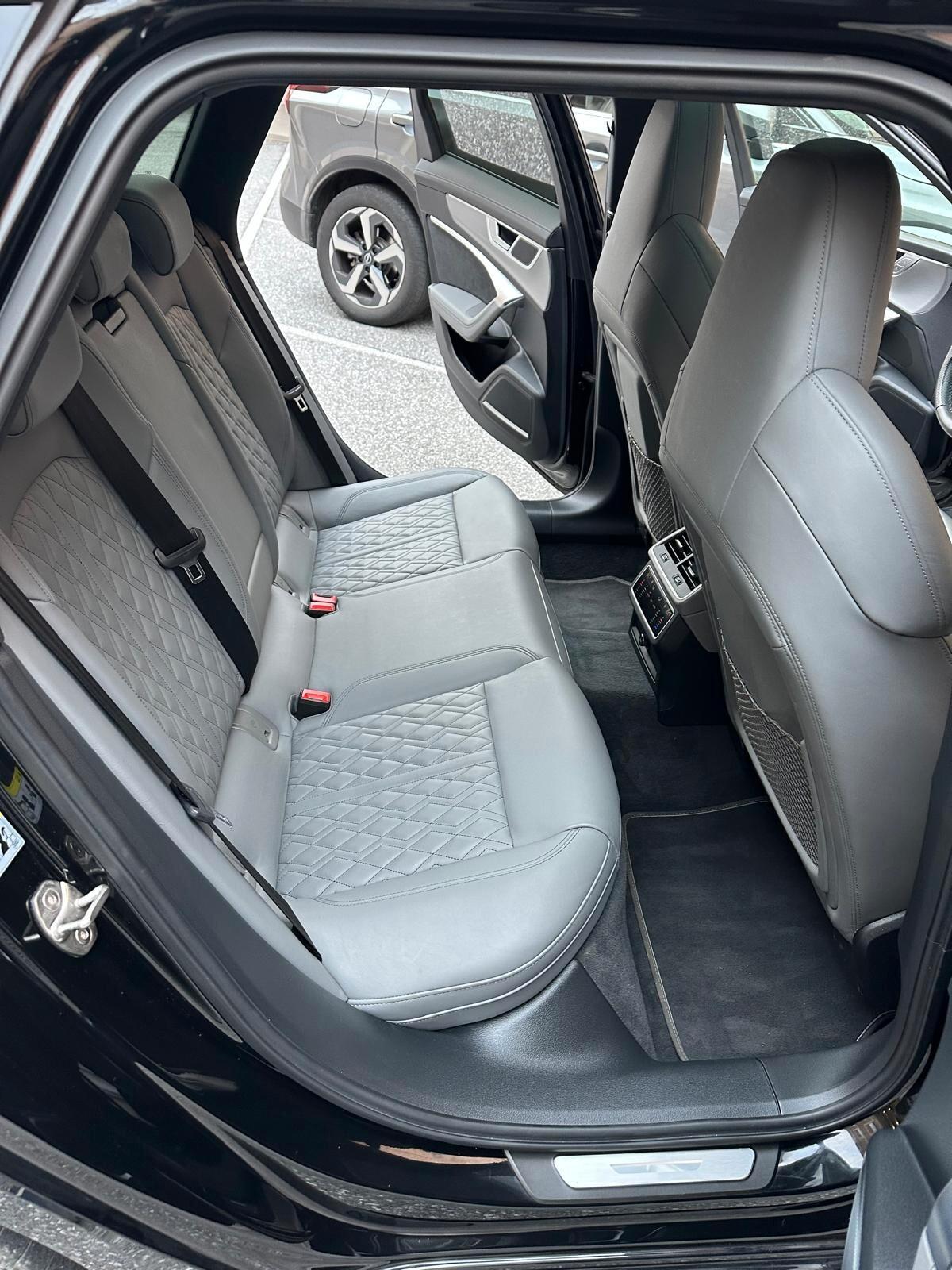 Audi A6 S6 Avant 3.0 TDI quattro tiptronic