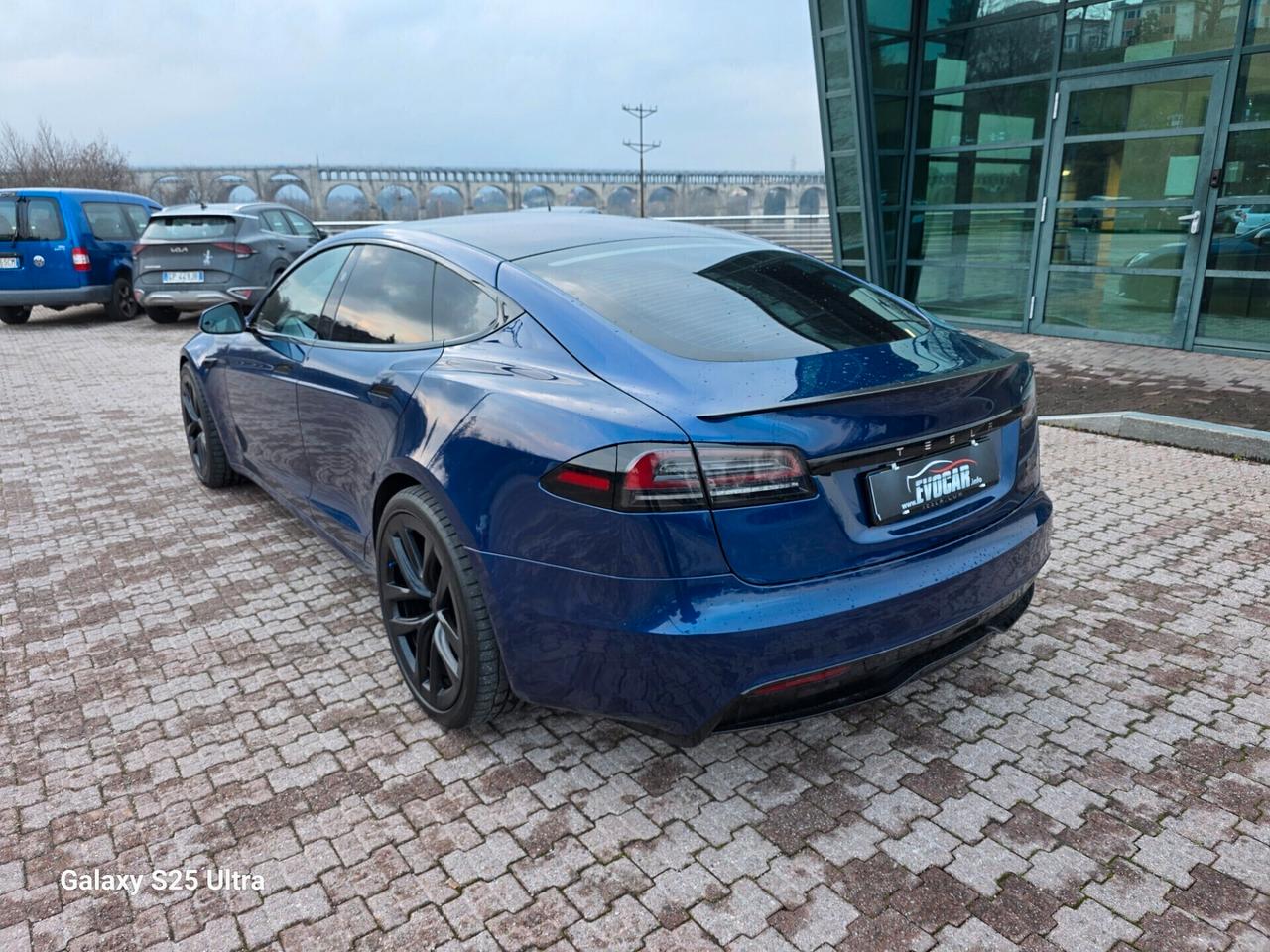 Model S Plaid 1020cv corrente gratis a vita ritiro usato/scambio