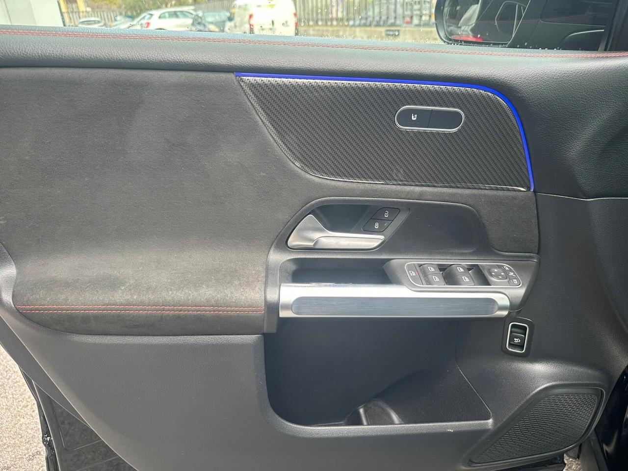 Mercedes-benz GLB 200 d Automatic 4Matic AMG Line Premium