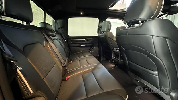 DODGE RAM NEW LARAMIE NIGHT PREMIUM 3.0L 420CV