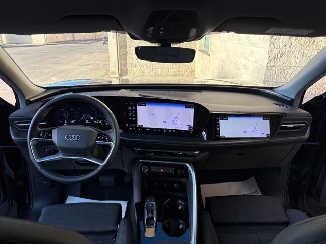 AUDI Q5 TDI 150 kW mHEV+ S tronic quattro S line edition.