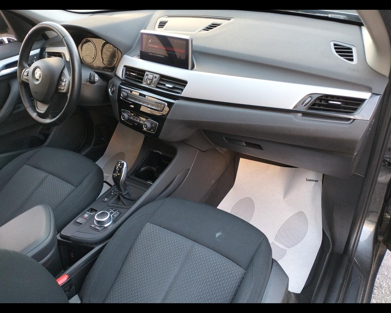 BMW X1 (F48) X1 xDrive18d Business A...