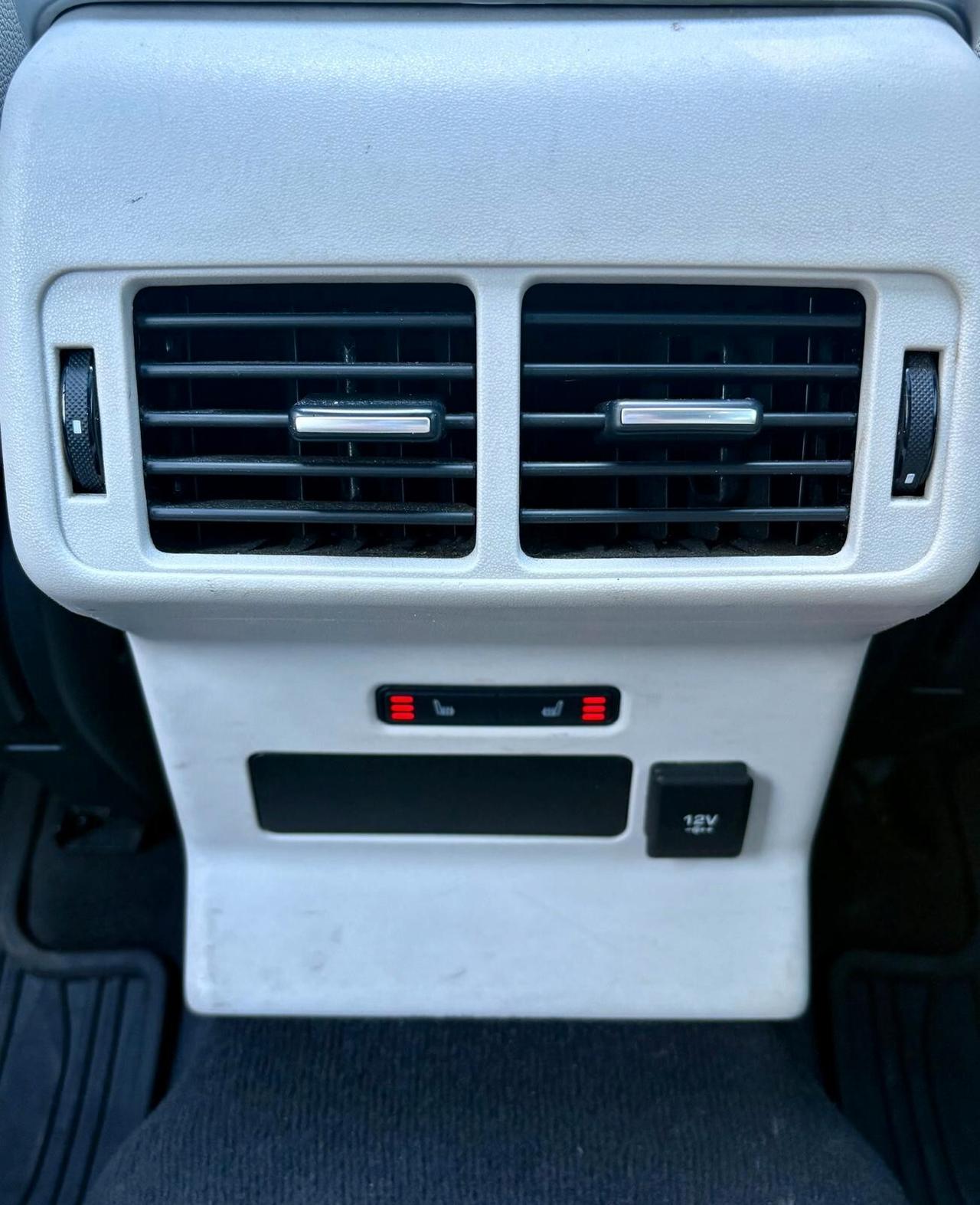 Land Rover Range Velar 2.0D I4 240 CV R-Dynamic SE