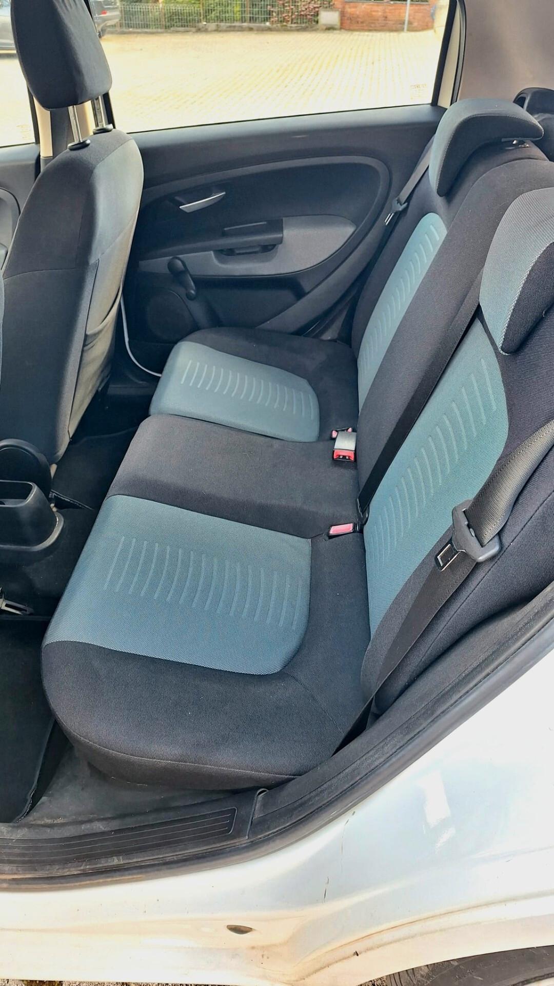 Fiat Grande Punto 1.2 - 5 porte - OK NEOPATENTATI