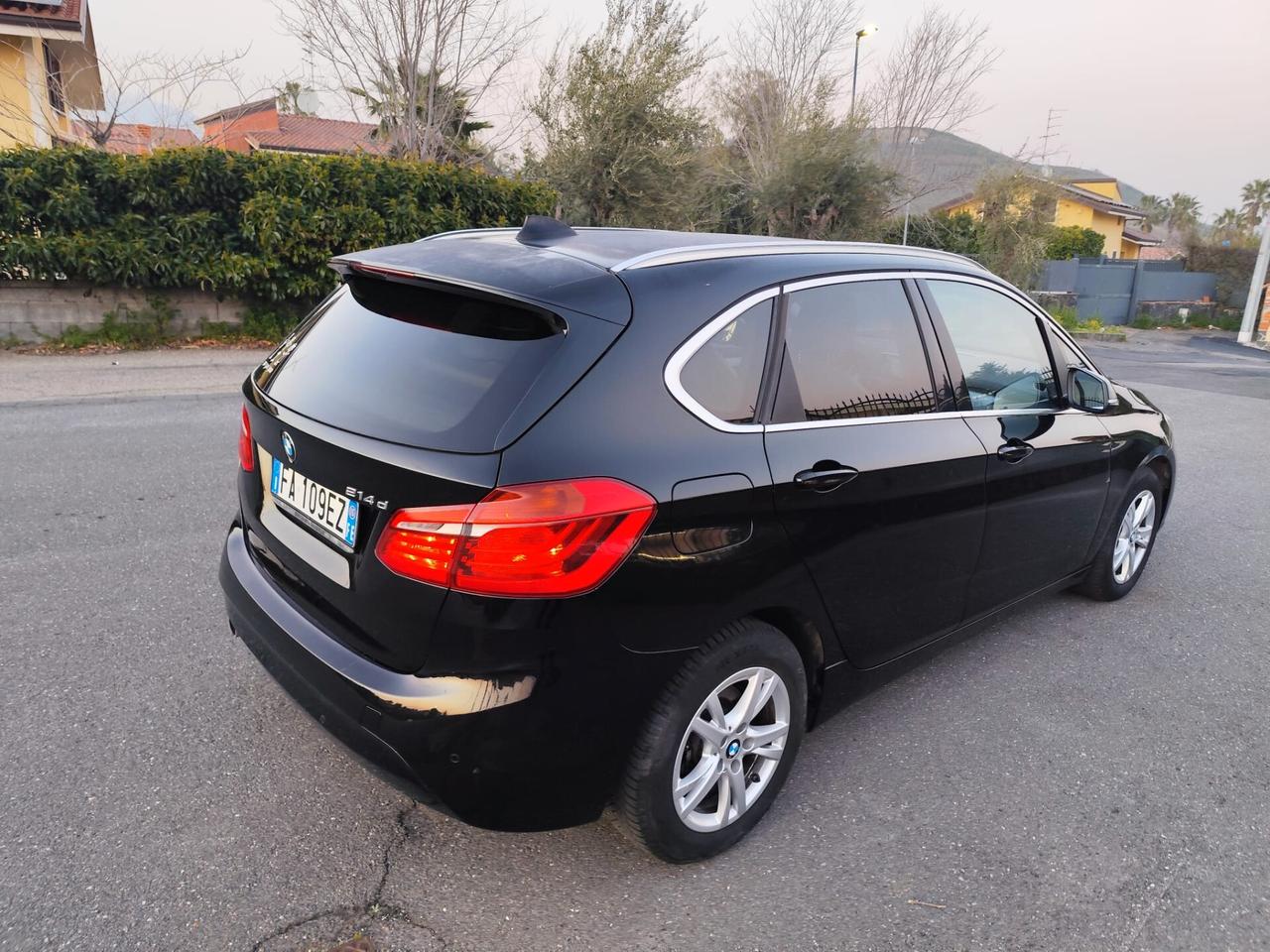 Bmw 2er Active Tourer 214d Advantage
