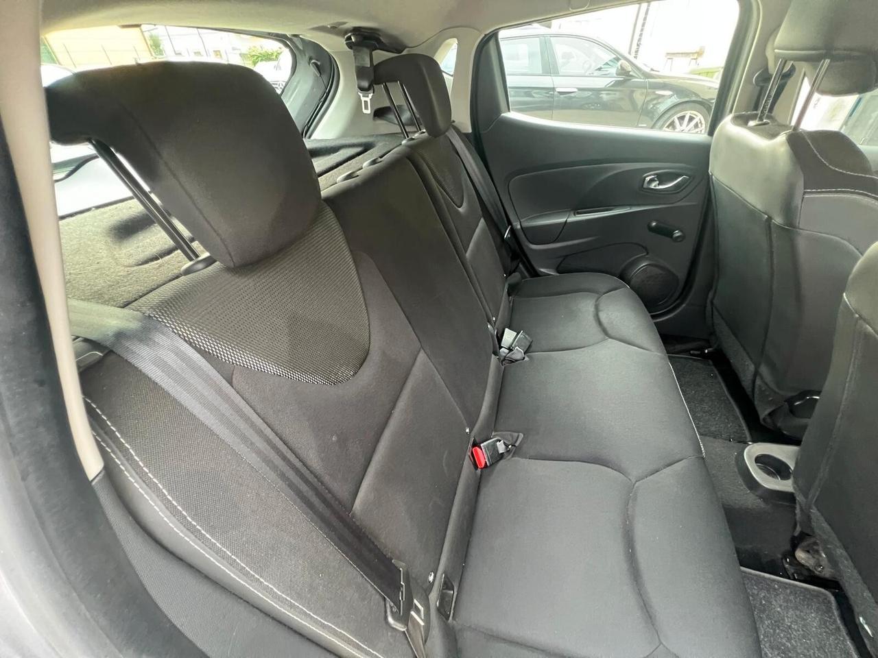 Renault Clio 1.2 75CV 5 porte Life