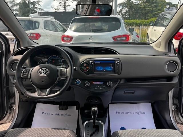 Toyota Yaris 5p 1.5h Active 75 CV " X NEOPATENTATI "