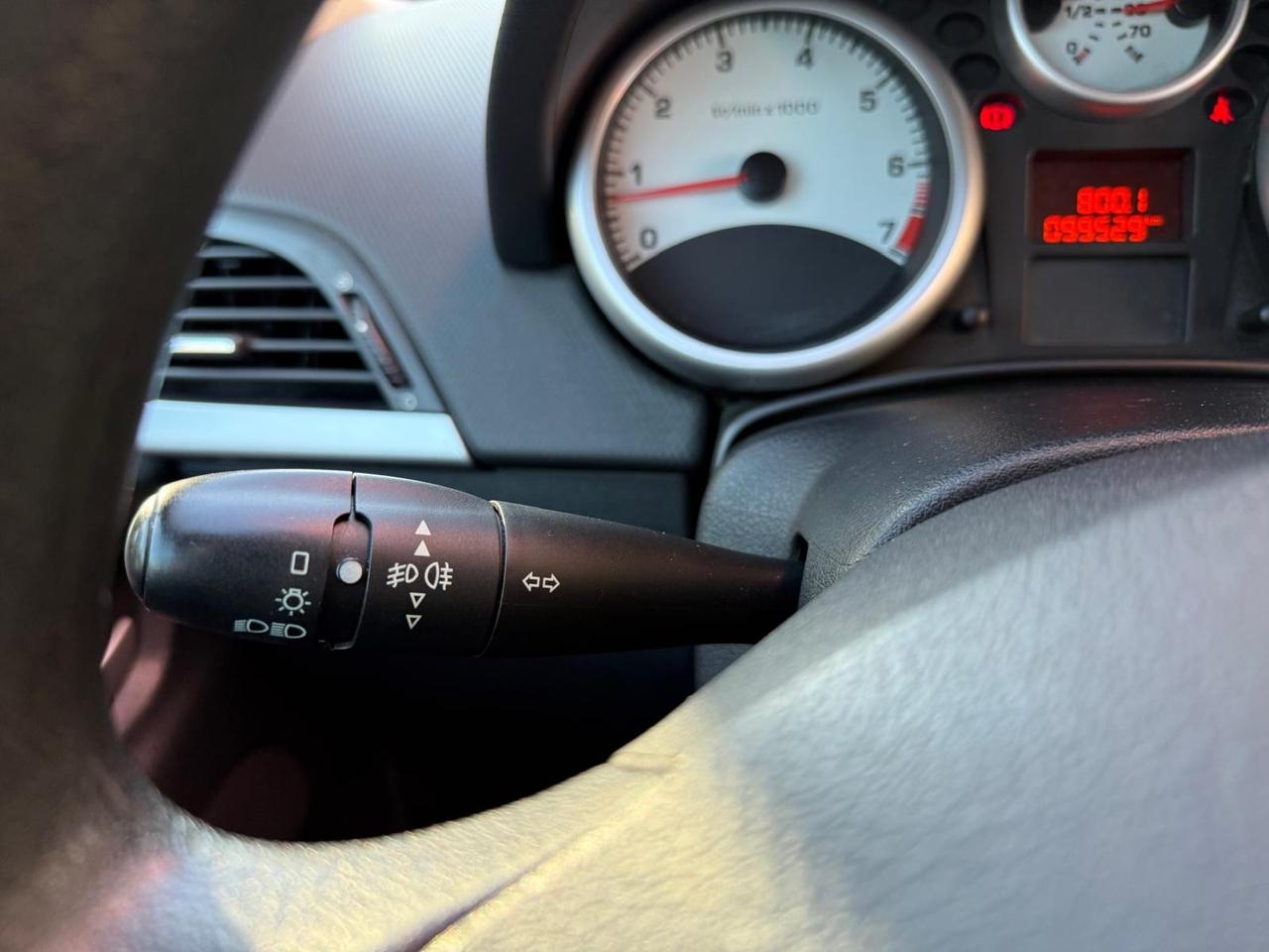 Peugeot 207 1.4 VTi 95CV 5p. Energie