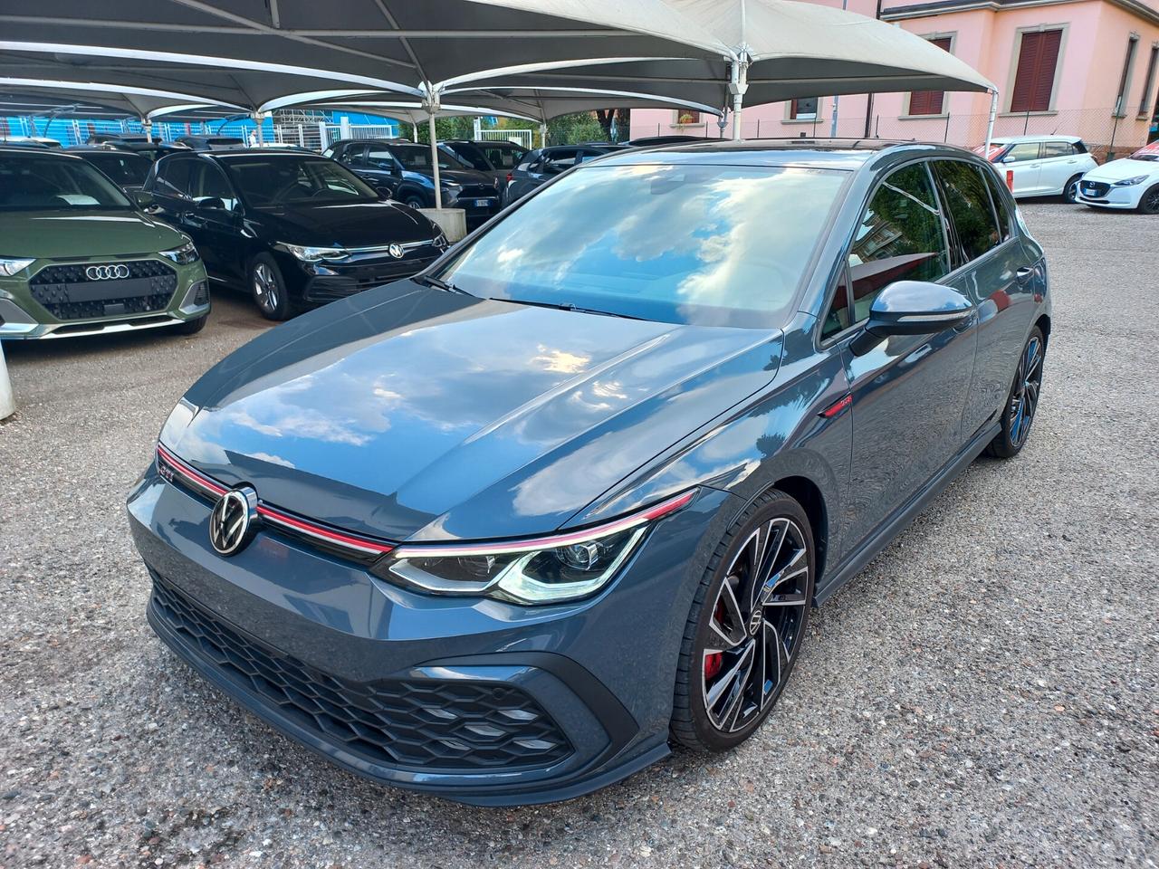 Volkswagen Golf GTI Golf 2.0 TSI GTI DSG