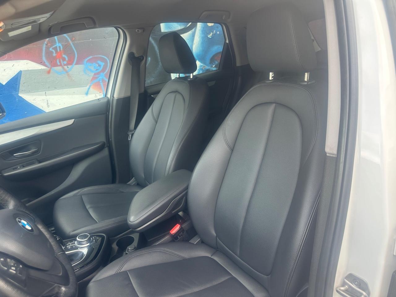 BMW 216D AUTOMATICA/LED/PELLE/NAVI/PERLATA