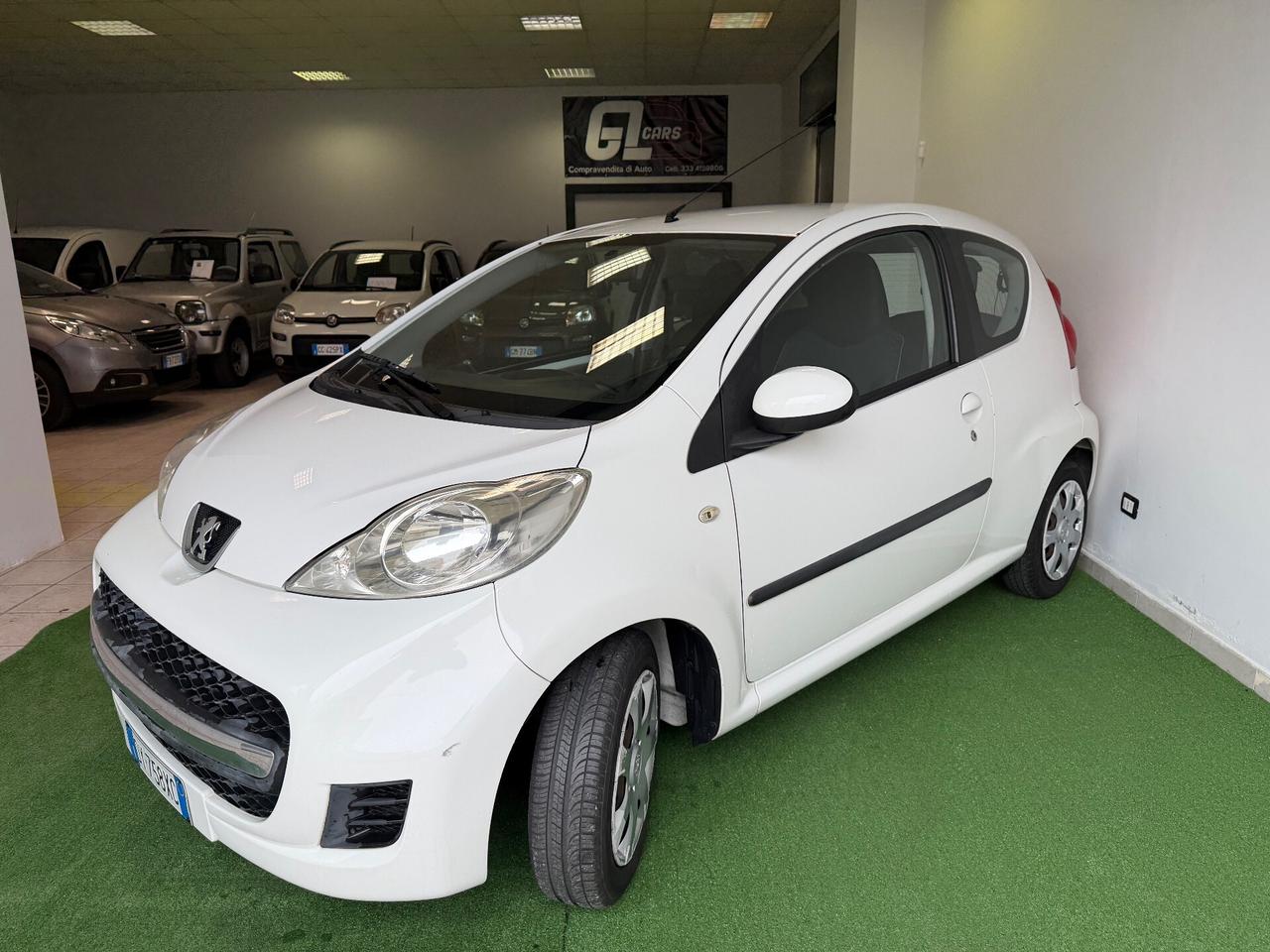 Peugeot 107 1.0 68CV 3p. Sweet Years 2Tronic