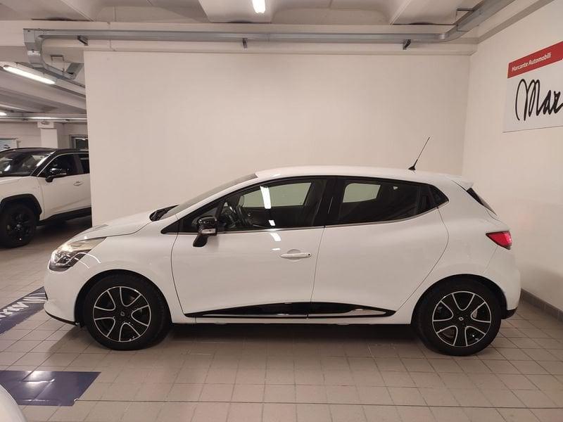 Renault Clio 1.2 75CV 5 porte Duel