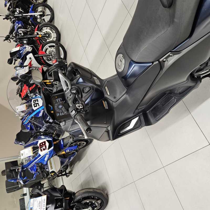 Yamaha T-Max 560 - 2023